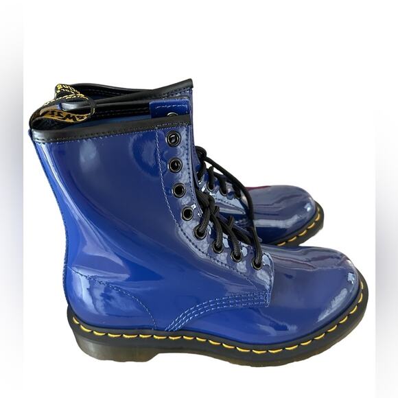 New ! Women's Dr. Martens 1460 Patent Leather Lace Up Boots Blue Lucido, size 6 - Picture 6 of 9